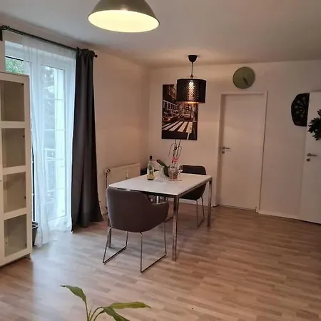 Gemuetliche & Ruhige Lägenhet *