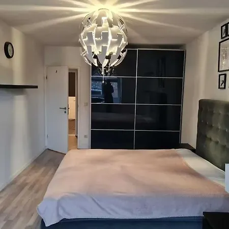 Lägenhet Gemuetliche & Ruhige Erftstadt